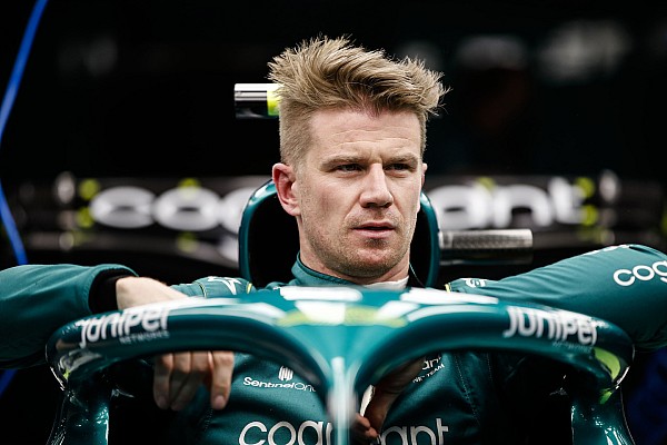 Resmi: Vettel, Suudi Arabistan GP’sinde yarışamayacak, yerini Hulkenberg alacak