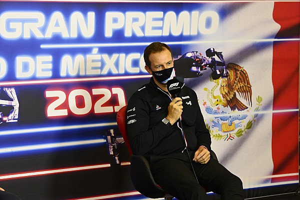 Rossi: “Henüz kimse kartlarını tamamen açmadı” Rossi: “Henüz kimse kartlarını tamamen açmadı”