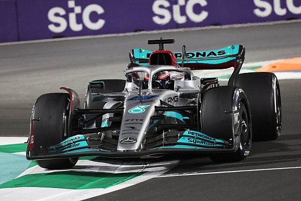 Russell: “Mercedes’in problemlerinin %99’u dalgalanmadan kaynaklanıyor”