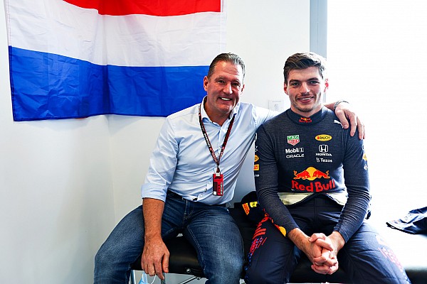Verstappen’in menajeri: “Red Bull’un gelecek planları çok iyi görünüyor”