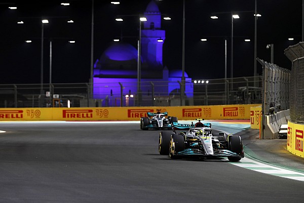 Wolff: “Mercedes’in bu performansı kabul edilemez”