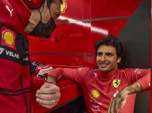 Unstimmigkeiten bei neuem Ferrari-Vertrag? Sainz hat “zu Hause gelacht”