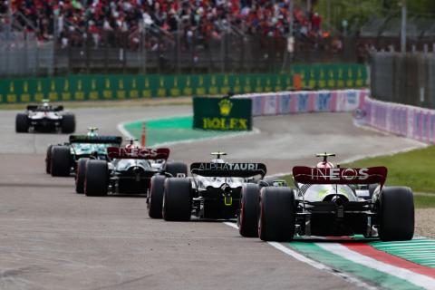 Should F1 make sprint races separate from the grand prix?