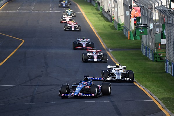 Alonso’nun yaşadığı şanssızlıklar karşısında “söyleyecek sözü yok” Alonso’nun yaşadığı şanssızlıklar karşısında “söyleyecek sözü yok”