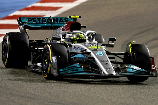 Brundle: “Mercedes’in üçüncülüğü, Hamilton’a kariyerini sorgulatabilir”
