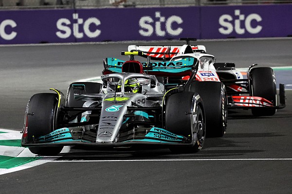 Red Bull: “Mercedes’in düşüşü bir dönemin sonu değil”
