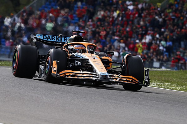 Ricciardo: “McLaren halen ‘yarım adım’ geride”