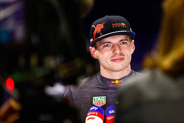 Verstappen: “Umarım Melbourne’de sorunsuz bir hafta sonu geçiririz”