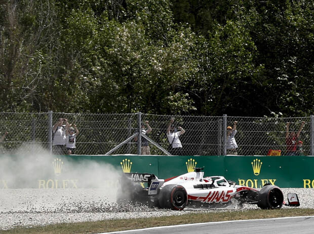 Wolff kritisiert Magnussen für Hamilton-Kollision: “War nicht sein Rennen”