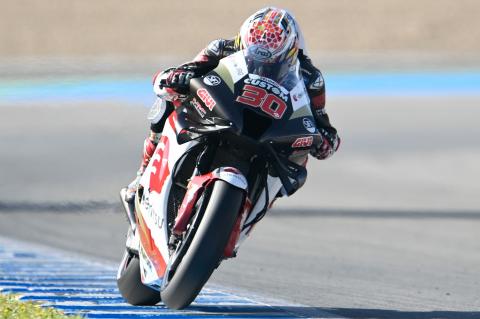 Takaaki Nakagami blasts his way to top spot in Jerez MotoGP Warm-up