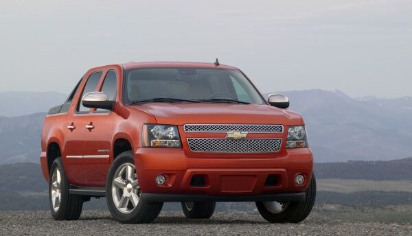 Chevrolet – Avalanche – 5.3 V8 Vortec (325/330 bg) FlexFuel Hydra-Matic – Teknik Özellikler