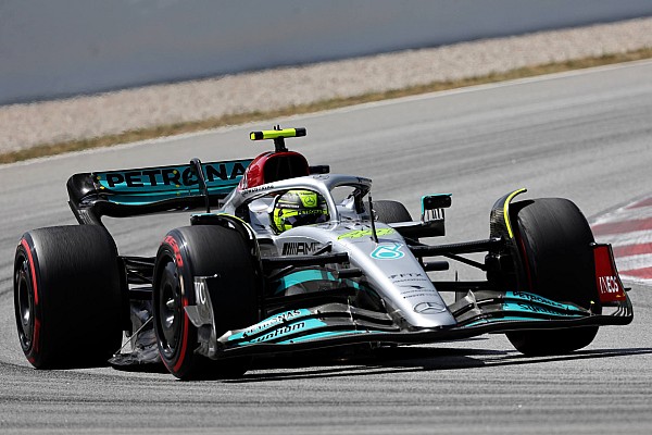 Brundle: “Hamilton’ın yarıştan çekilmek istemesi, ne kadar az keyif aldığını gösteriyor”