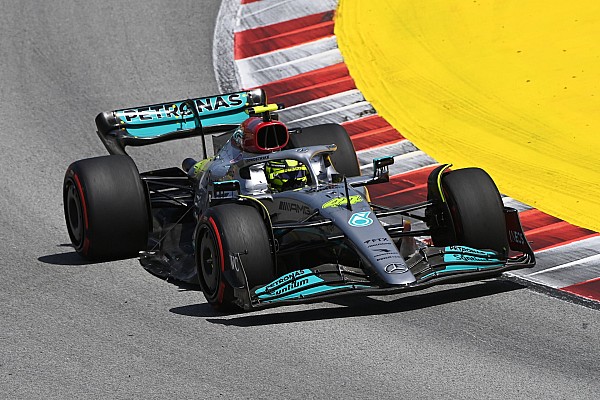 Hamilton: “Red Bull pilotlarıyla mücadele edebilirdim”