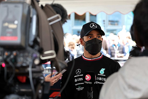Webber: “İnsanlar Hamilton’ı çok sert eleştiriyor”