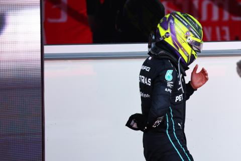 Wolff fears spine injury could put Hamilton out of next race