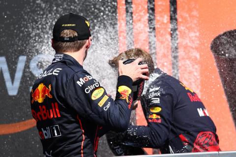 What did Hamilton, Verstappen, Sainz say in the cool down room?