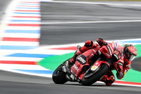 Bagnaia keeps Ducati on top in Assen FP2, Espargaro hot on his heels