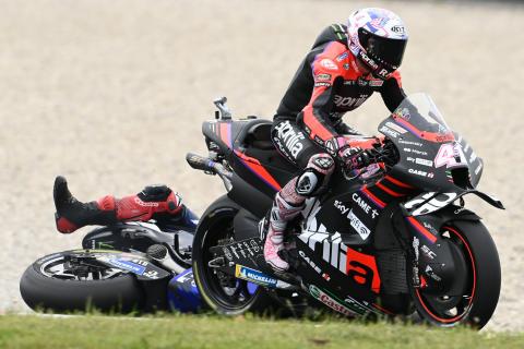 Bagnaia wins in Assen as Quartararo crashes into Espargaro, then crashes again!