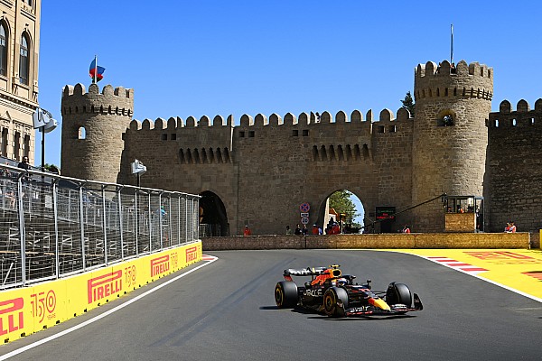 Horner: “Rakiplerimiz, arka kanadımızdaki sorun yüzünden FIA’ya gitti” Horner: “Rakiplerimiz, arka kanadımızdaki sorun yüzünden FIA’ya gitti”