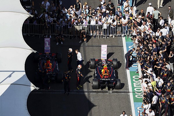 Verstappen: “Leclerc ile arayı kapatabilirdim” Verstappen: “Leclerc ile arayı kapatabilirdim”