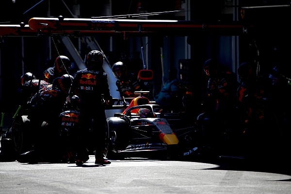 Verstappen, Melbourne’ün ardından şampiyonluk şansının bittiğini düşünmüş