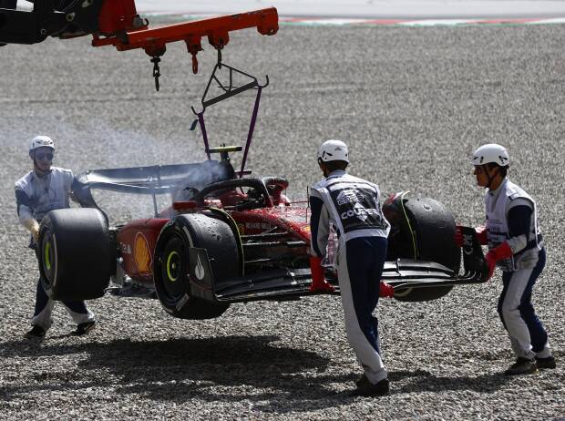 Carlos Sainz: Streckensicherung hätte schneller sein müssen