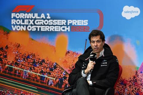 Wolff tells drunk, abusive F1 fans to ‘f*** off and stay home’