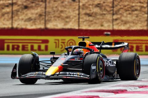 Verstappen eases to French GP win after F1 title rival Leclerc crashes out