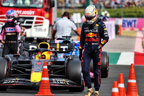Verstappen: ‘Mercedes need to do me a favour’ after engine issue