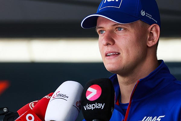Haas: “Schumacher, dışarıdan gelen huzursuzluklara karşı kendisini izole etti”