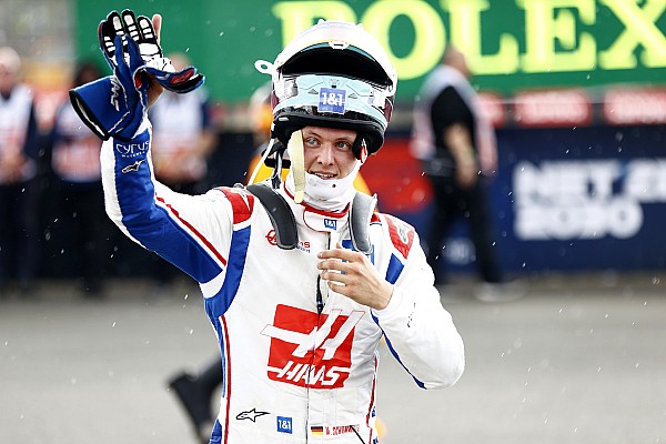Schumacher: “İlk puanlarımı almak harika”