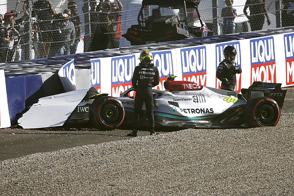 Wolff: “Cuma günkü kazaların ardından Mercedes garajı, Lego aracı dağılmış gibiydi”