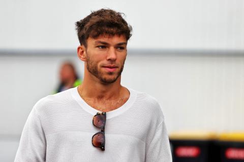 Can Pierre Gasly disrupt the F1 2023 driver market with AlphaTauri exit clause?