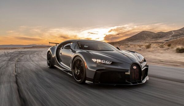 Bugatti – Chiron – Pur Sport 8.0 W16 (1500 bg) AWD DSG – Teknik Özellikler