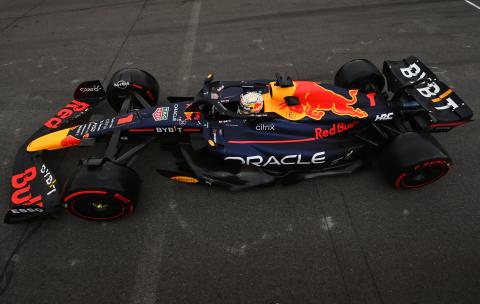 Verstappen unleashes blistering pace in second practice at Spa