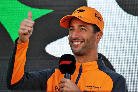 Ricciardo encouraged to join Williams: “It would be the perfect scenario”