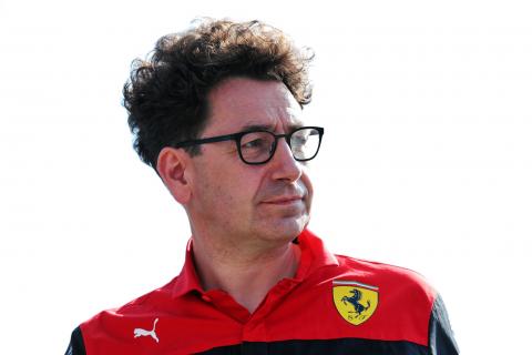 Binotto “talking to” future F1 team | “water and oil” with Ferrari boss