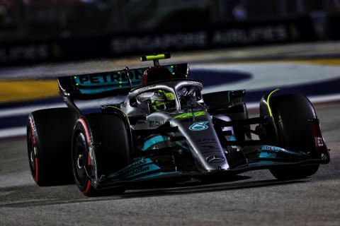 Are Mercedes in the fight for pole at the Singapore GP?