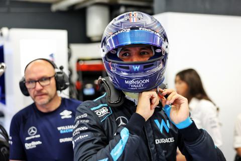 Albon braced for “big challenge” of Singapore F1 return, de Vries on standby Albon braced for “big challenge” of Singapore F1 return, de Vries on standby