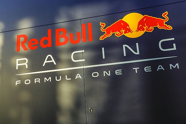 Alguersuari: “Ben de Sainz da Red Bull’da olmaktan memnun değildik”