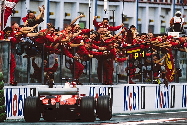 Binotto: “Ferrari’nin Schumacher dönemindeki kazanma zihniyetine ihtiyacı var”