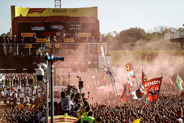 Ferrari’ye geçiş olasılığı hakkında Verstappen: “Asla asla dememek lazım” Ferrari’ye geçiş olasılığı hakkında Verstappen: “Asla asla dememek lazım”