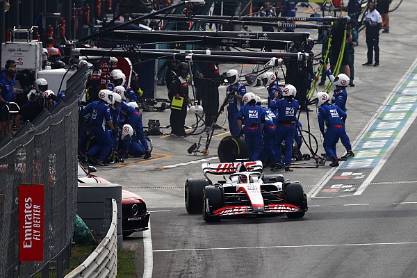 Steiner: “Haas ilk olarak pit stop sorunlarını çözmeli”