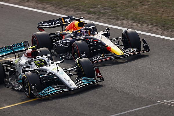 Verstappen: “Mercedes’in Zandvoort’ta tek pit stop yapabilmesi şaşırtıcı”