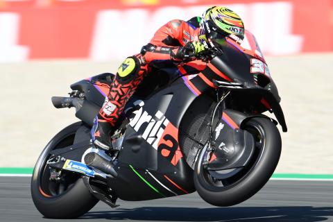 Lorenzo Savadori re-signs as Aprilia’s MotoGP test rider