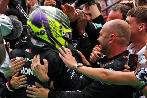 Hamilton behind-the-scenes – can he inspire Mercedes fightback?