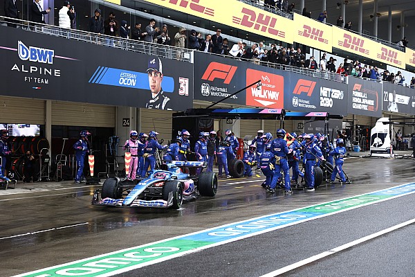 Alonso: “Takım iki pit stopu da söylediğimden geç yaptı”