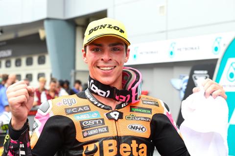 Valencia Moto2: Lopez lowers lap record to secure first pole