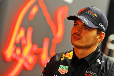 Verstappen refuses Red Bull team orders | Perez: "It shows who he really is"