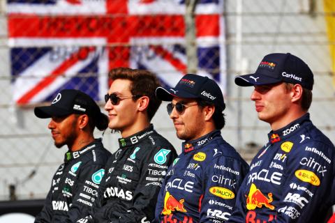 Rivalries put to one side? Epic end-of-year F1 drivers' photo shoot